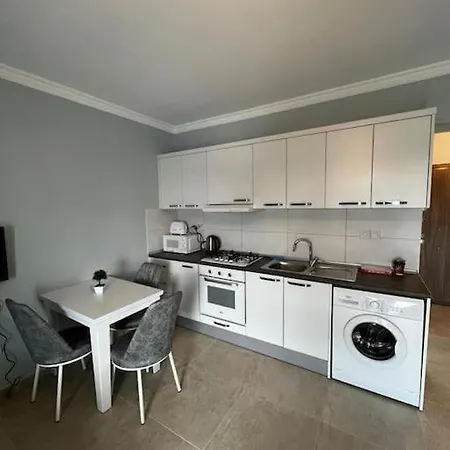 Studio Royal Apartment *