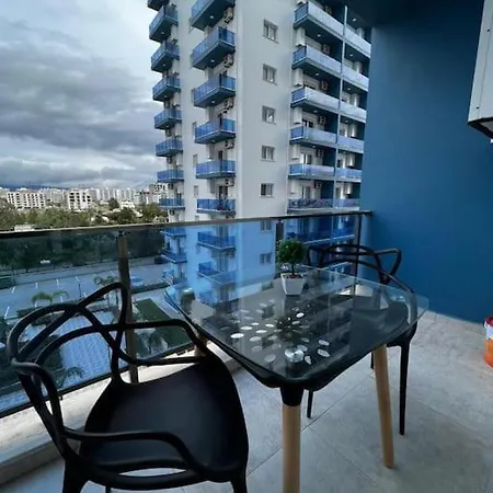 Studio Royal Apartment Trikomo